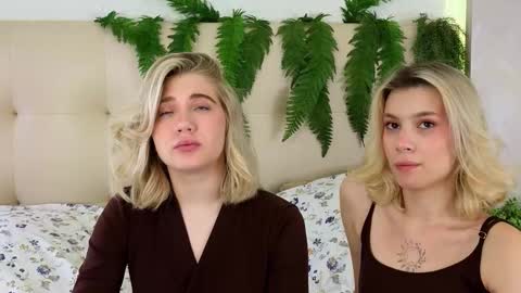 Snapshot of pinkadele chatting on September 12, 2025, 10:48 am Adele online show from September 12, 2025, 10:48 am