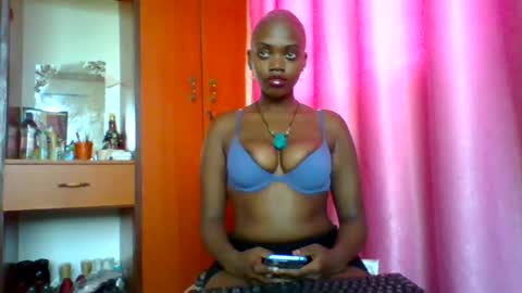 pinkdomina01 online show from June 26, 2026, 9:25 am