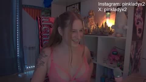 pinkladyx2 online show from January 5, 2026, 9:18 pm