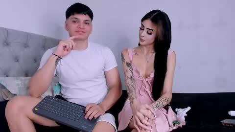 pinksmile_1 online show from September 16, 2025, 12:22 am