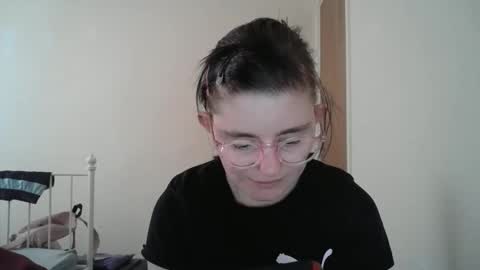 pinkwife97 online show from September 23, 2025, 12:08 pm