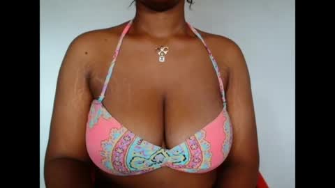 pinkxsugar online show from April 27, 2026, 7:50 am