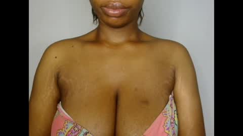 Snapshot of pinkxsugar chatting on July 20, 2026, 5:33 am pinkxsugar online show from July 20, 2026, 5:33 am