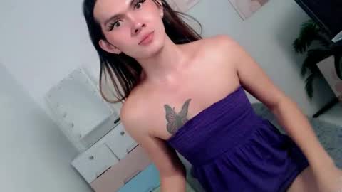 pinky_web03 online show from February 11, 2026, 12:37 am