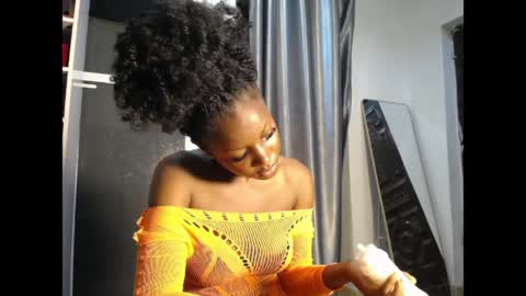 pinkykiki_247 online show from May 6, 2026, 4:52 am