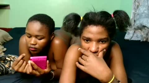 Snapshot of pinkylips_ebony chatting on July 1, 2026, 8:49 am pinky online show from July 1, 2026, 8:49 am
