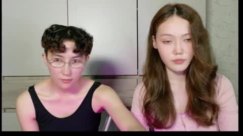 Li long hair and Ru short hair online show from May 24, 2026, 4:34 pm