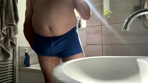 pinotdick online show from June 9, 2026, 3:34 pm