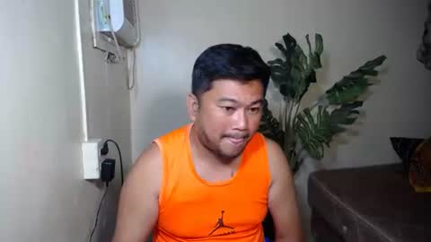 pinoy041087 online show from October 5, 2025, 2:26 pm