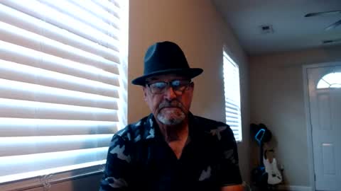 Snapshot of pipewizard chatting on July 18, 2026, 10:46 pm pipewizard online show from July 18, 2026, 10:46 pm
