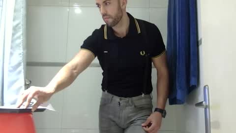 Snapshot of pitruki00 chatting on March 6, 2026, 9:33 pm pitruki00 online show from March 6, 2026, 9:33 pm