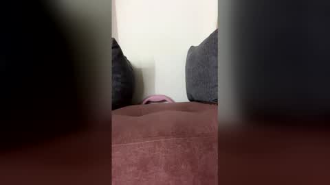 Snapshot of piv44314 chatting on March 3, 2026, 5:57 am piv44314 online show from March 3, 2026, 5:57 am