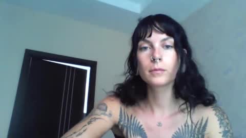 Snapshot of pixiecatfairy chatting on March 5, 2026, 8:32 am pixiecatfairy online show from March 5, 2026, 8:32 am