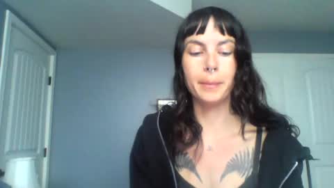 Snapshot of pixiecatfairy chatting on June 26, 2026, 10:25 pm pixiecatfairy online show from June 26, 2026, 10:25 pm