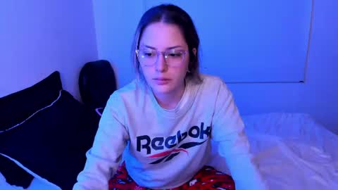 Snapshot of pixiedaemon chatting on June 17, 2026, 3:09 am pixie online show from June 17, 2026, 3:09 am
