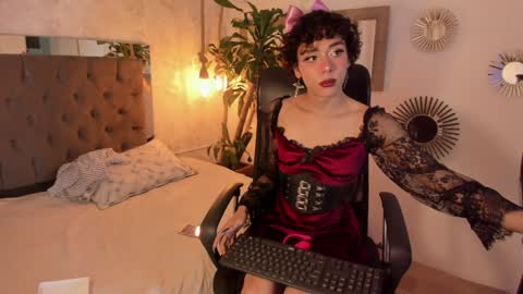 cris online show from January 21, 2025, 4:21 am