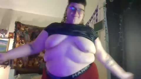 Snapshot of pizzabuttstuff chatting on December 27, 2024, 2:14 am daddy pizza online show from December 27, 2024, 2:14 am