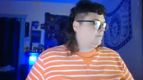 Snapshot of pizzabuttstuff chatting on February 22, 2025, 4:40 am daddy pizza online show from February 22, 2025, 4:40 am