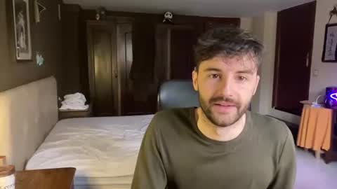 placebo14 online show from March 8, 2025, 4:06 pm