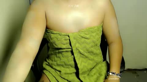 Snapshot of play_wiith_me chatting on September 20, 2025, 2:45 am play_wiith_me online show from September 20, 2025, 2:45 am