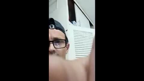 playboyalekz online show from March 29, 2026, 4:12 am