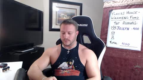 Player online show from February 6, 2025, 2:33 am