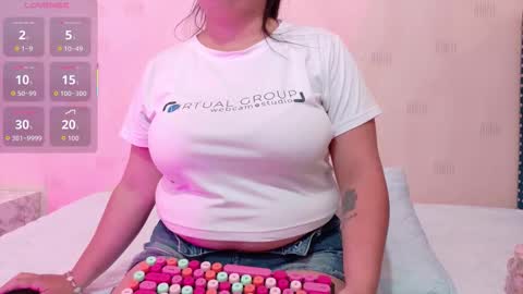 Scarlett  online show from October 23, 2025, 7:56 pm