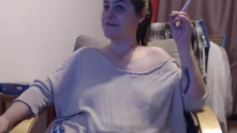 Snapshot of playfulsamira chatting on February 25, 2026, 7:34 pm PlayfulSamira online show from February 25, 2026, 7:34 pm