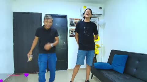   online show from April 8, 2026, 11:16 pm