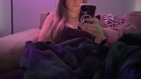 Caity online show from April 23, 2026, 11:29 pm