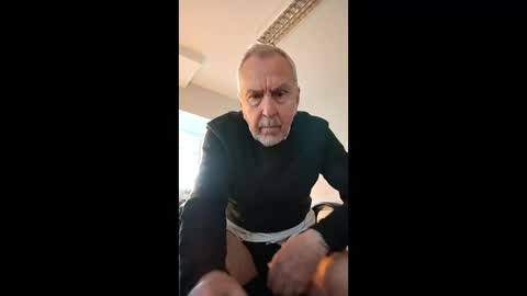 Pleasedominateme online show from March 18, 2026, 5:16 pm