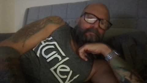 PleaseSitOnMyCock online show from December 1, 2025, 7:13 am