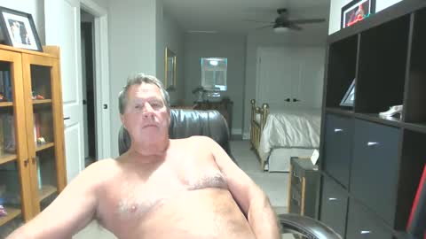 Snapshot of pleeeezeher chatting on September 22, 2025, 2:46 am pleeeezeher online show from September 22, 2025, 2:46 am