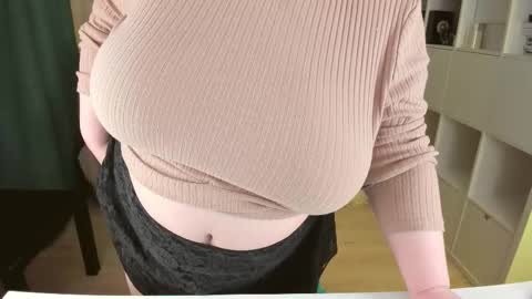 Alice online show from October 11, 2025, 10:19 pm