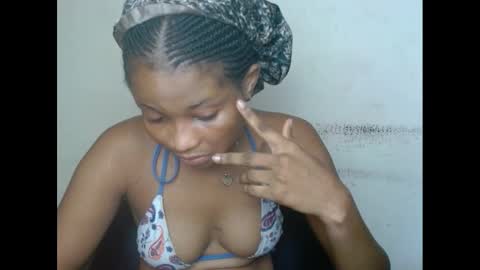 plumnjuicyx online show from March 2, 2025, 3:27 pm