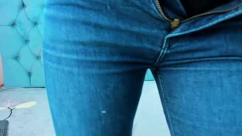 Snapshot of pocahontas_pow chatting on March 27, 2026, 11:32 am Pocahontas online show from March 27, 2026, 11:32 am