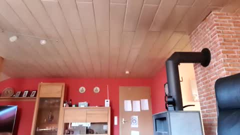 Snapshot of pointman72 chatting on March 12, 2026, 7:25 am pointman72 online show from March 12, 2026, 7:25 am