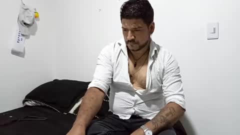 Snapshot of pol_eros chatting on January 16, 2025, 7:52 pm pol eros online show from January 16, 2025, 7:52 pm