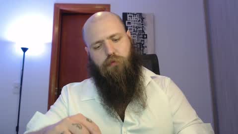 Bear online show from February 24, 2025, 6:27 am