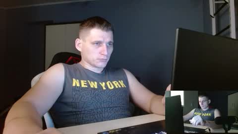 Poliglotjoe2 online show from February 20, 2026, 9:04 pm