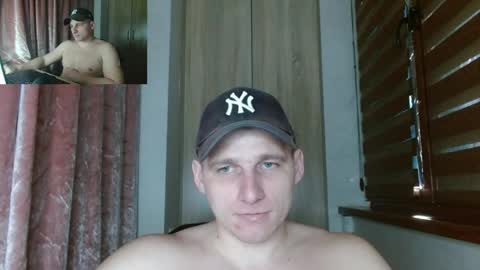 Poliglotjoe2 online show from April 13, 2026, 3:06 pm