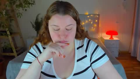 Polina online show from October 30, 2025, 2:51 pm