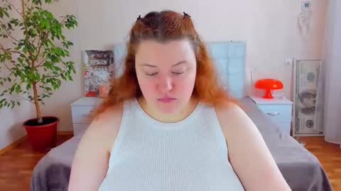 Polina online show from June 3, 2026, 11:24 am