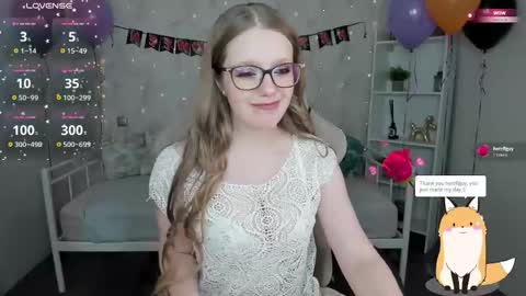 Snapshot of polly___cutie chatting on November 2, 2025, 5:32 am Polly online show from November 2, 2025, 5:32 am