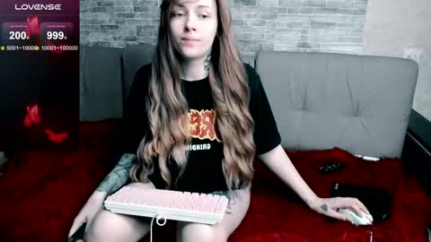 Polly online show from February 15, 2025, 9:05 am