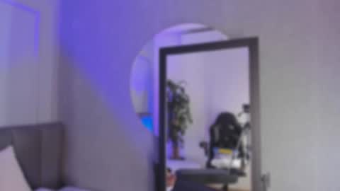 POLLY online show from October 30, 2025, 10:38 am