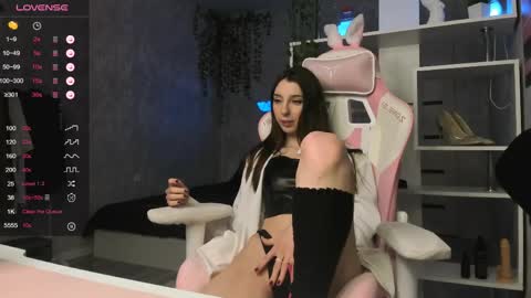       online show from April 9, 2026, 4:12 pm