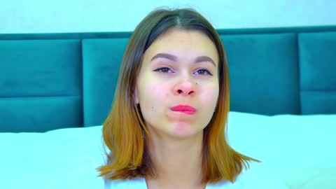 Snapshot of pollylanders chatting on January 13, 2025, 6:27 pm Polly online show from January 13, 2025, 6:27 pm