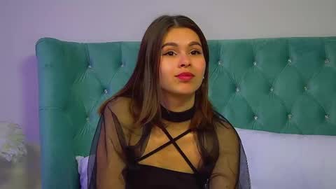 Snapshot of pollylanders chatting on September 22, 2025, 6:32 pm Polly online show from September 22, 2025, 6:32 pm