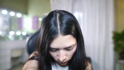  - Help me Reach 100 thumbs up  online show from April 14, 2026, 9:43 pm